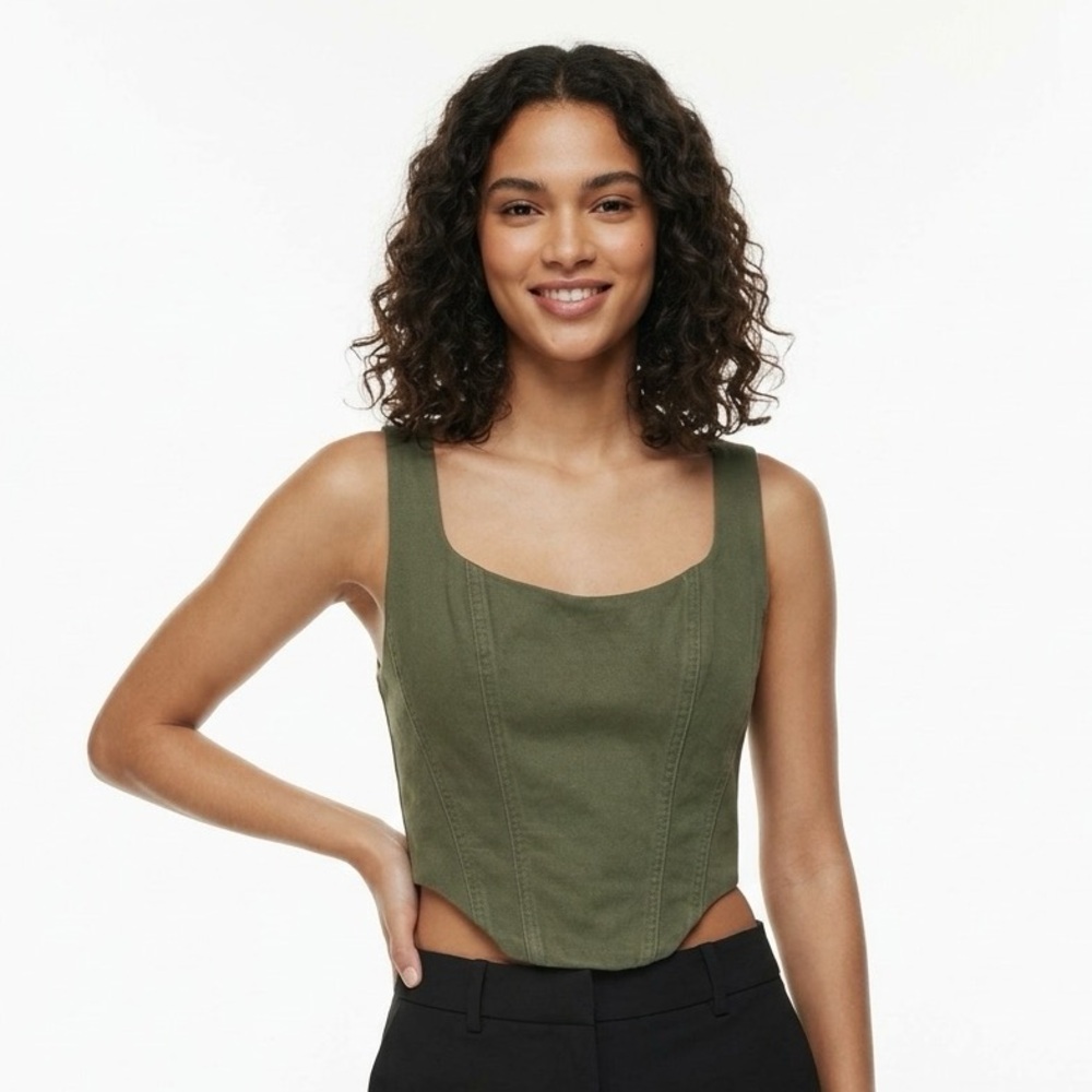Aritzia | Sunday Best | Shiloh Bustier - Olive